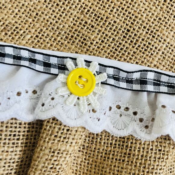 72" Round Burlap Tablecloth Natural Jute Ruffle Eyelet Trim Country Park Designs - Picture 2 of 5